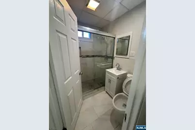 105 Broadway 1 #1, Newark, NJ 07104 - Photo 5