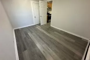 105 Broadway 1, Newark, NJ 07104 - Photo 7