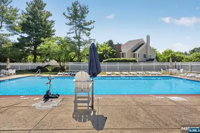 121 Country Club Drive 10 #10, Union Township, NJ 07083 - Photo 35