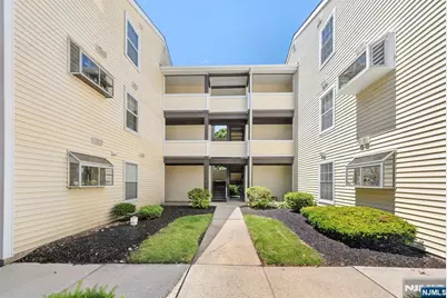 121 Country Club Drive 10 #10, Union Township, NJ 07083 - Photo 29