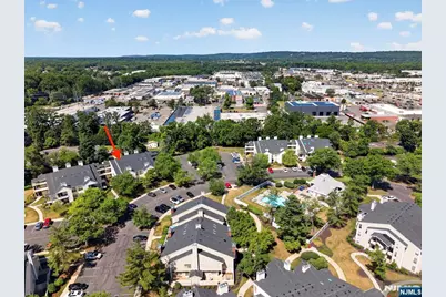 121 Country Club Drive 10 #10, Union Township, NJ 07083 - Photo 39