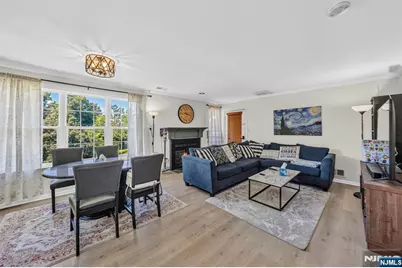 121 Country Club Drive 10 #10, Union Township, NJ 07083 - Photo 7