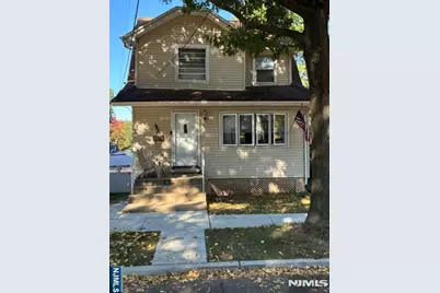 84 8th Street, Ridgefield Park, NJ 07660 - Photo 1