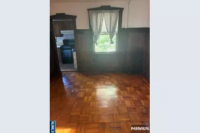 84 8th Street, Ridgefield Park, NJ 07660 - Photo 9