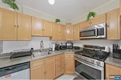 19 Linden Avenue, Belleville, NJ 07109 - Photo 21