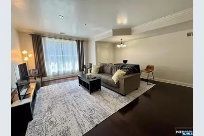 54 Polifly Road 108 #108, Hackensack, NJ 07601 - Photo 5
