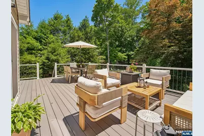 233 Park Avenue, Allendale, NJ 07401 - Photo 33