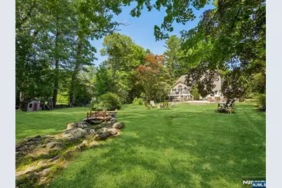 233 Park Avenue, Allendale, NJ 07401 - Photo 41