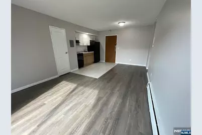 125 Lawrence Street 6A #6A, Hackensack, NJ 07601 - Photo 3