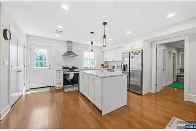 40 Frederick Street B #B, Little Ferry, NJ 07643 - Photo 5