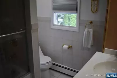 53 Somerville Street, Rochelle Park Township, NJ 07662 - Photo 19
