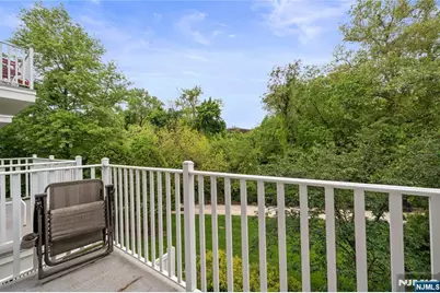 214 Riverwalk Way L125 #L125, Clifton, NJ 07014 - Photo 17