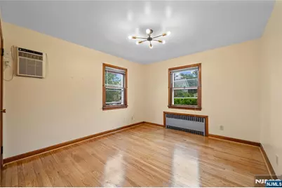 95 Hudson Street, Clifton, NJ 07011 - Photo 11