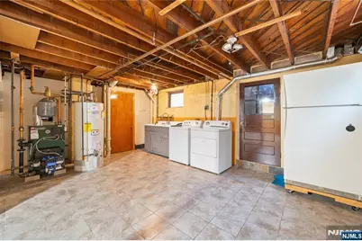 95 Hudson Street, Clifton, NJ 07011 - Photo 23
