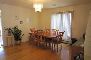 2044 Ellery Ave, Fort Lee, NJ 07024 - Photo 5