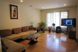 2044 Ellery Ave, Fort Lee, NJ 07024 - Photo 3