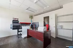 598 Van Houten Ave, Clifton, NJ 07013 - Photo 19