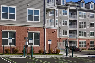 100 Eisenhower Parkway C1, Livingston, NJ 07039 - Photo 35