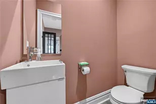 4-31 Plaza Rd, Fair Lawn, NJ 07410 - Photo 17