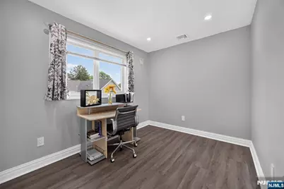 4-31 Plaza Road, Fair Lawn, NJ 07410 - Photo 29