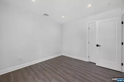 4-31 Plaza Road, Fair Lawn, NJ 07410 - Photo 27