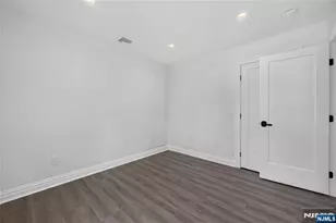 4-31 Plaza Rd, Fair Lawn, NJ 07410 - Photo 27
