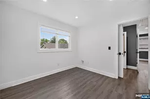 4-31 Plaza Rd, Fair Lawn, NJ 07410 - Photo 31