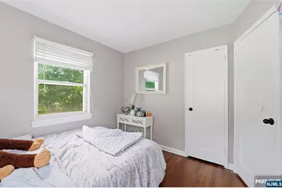 461 Crestwood Avenue, Hackensack, NJ 07601 - Photo 13