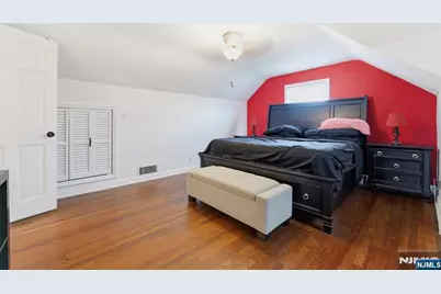 461 Crestwood Avenue, Hackensack, NJ 07601 - Photo 19