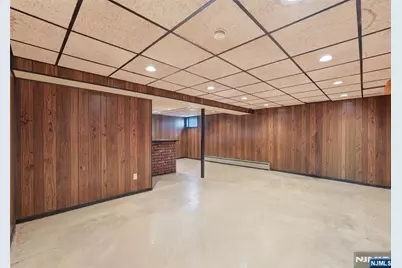 461 Crestwood Avenue, Hackensack, NJ 07601 - Photo 21