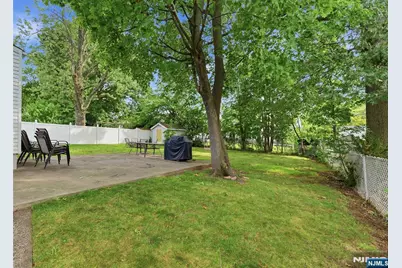 461 Crestwood Avenue, Hackensack, NJ 07601 - Photo 27