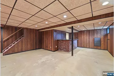 461 Crestwood Avenue, Hackensack, NJ 07601 - Photo 23