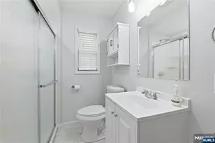 461 Crestwood Ave, Hackensack, NJ 07601 - Photo 9