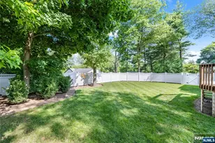 1 Crest Dr, Montvale, NJ 07645 - Photo 29