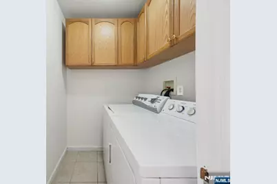 68 Lincoln Street 2 #2, Jersey City, NJ 07307 - Photo 21