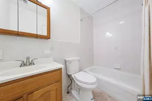 68 Lincoln Street 2, Jersey City, NJ 07307 - Photo 19