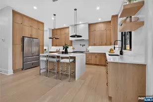 395 Hickory Ave, Paramus, NJ 07652 - Photo 13