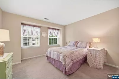 1204 Sycamore Lane, Mahwah, NJ 07430 - Photo 15