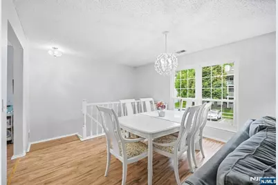 1204 Sycamore Lane, Mahwah, NJ 07430 - Photo 5