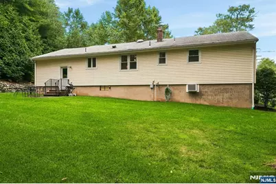 136 Grand Avenue, Park Ridge, NJ 07656 - Photo 25