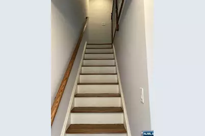 711 Washington Drive, Ramsey, NJ 07446 - Photo 9