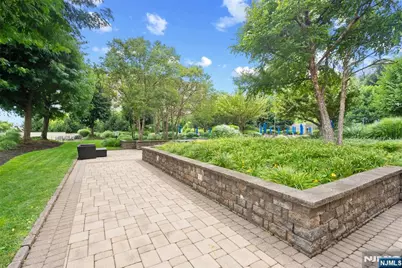 8100 River Road 1005 #1005, North Bergen, NJ 07047 - Photo 25