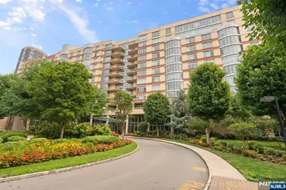 8100 River Road 1005 #1005, North Bergen, NJ 07047 - Photo 17