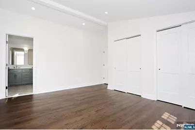 120 E 54th Street, Elmwood Park, NJ 07407 - Photo 17