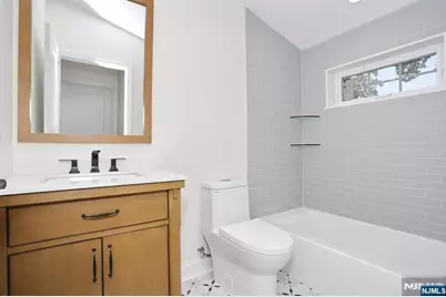 120 E 54th Street, Elmwood Park, NJ 07407 - Photo 23
