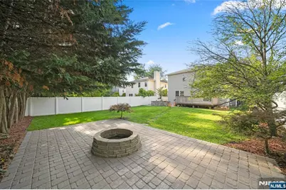 15 Laurel Avenue, Dumont, NJ 07628 - Photo 29