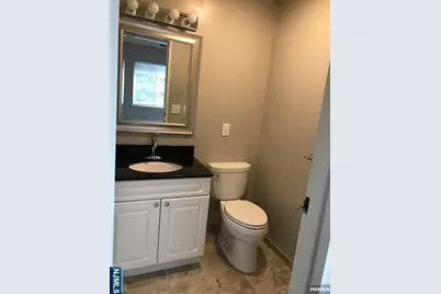 19 Franklin 7 #7, Tenafly, NJ 07670 - Photo 5