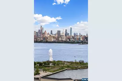 20 Newport Parkway 1812 #1812, Jersey City, NJ 07310 - Photo 13
