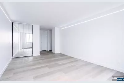 1600 Parker Avenue 20A #20A, Fort Lee, NJ 07024 - Photo 23
