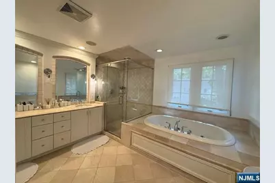 575 Knickerbocker Road, Tenafly, NJ 07670 - Photo 17